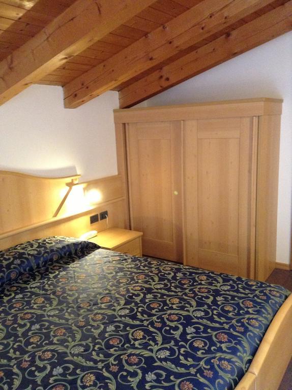 Hotel Ai Pini Виго-ди-Фасса Экстерьер фото
