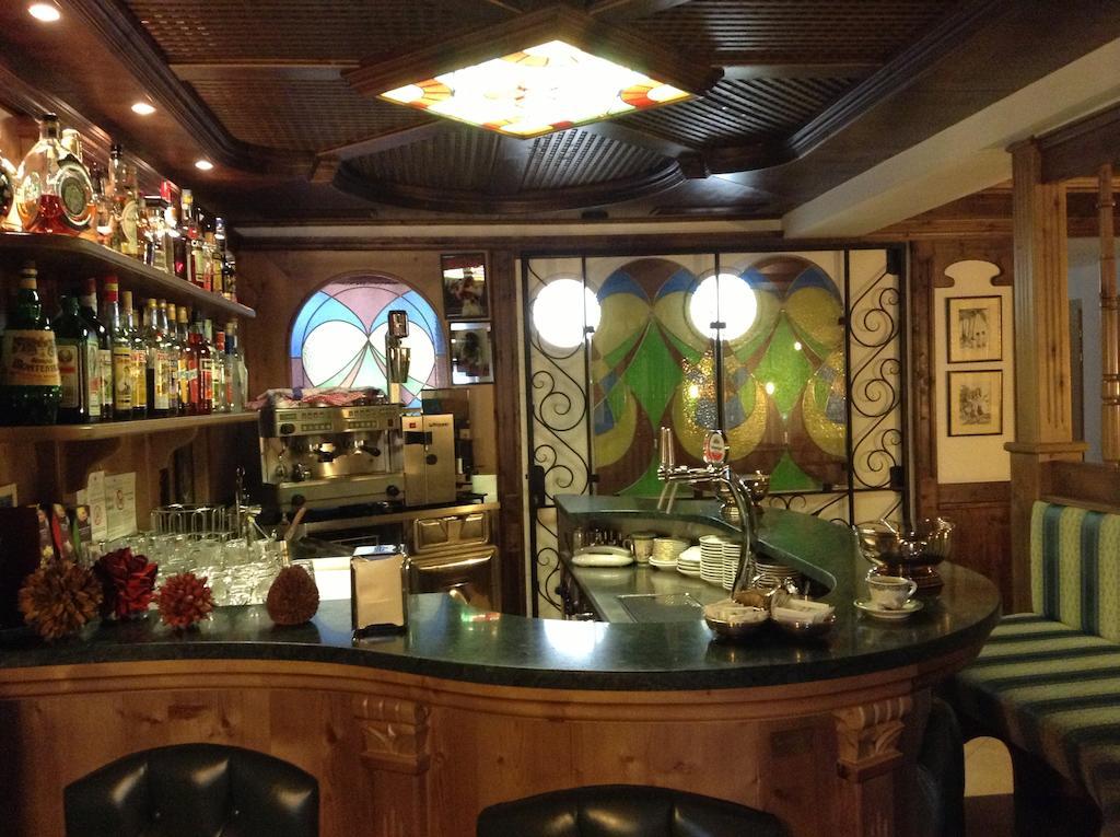 Hotel Ai Pini Виго-ди-Фасса Экстерьер фото