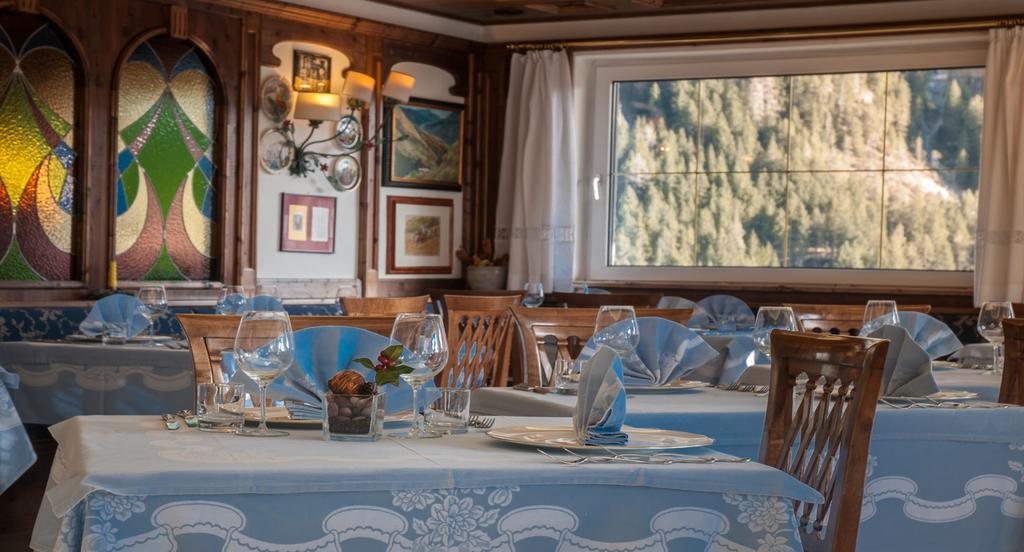 Hotel Ai Pini Виго-ди-Фасса Экстерьер фото